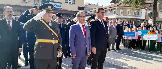 CMHURİYET BAYRAMI BAŞLADI 