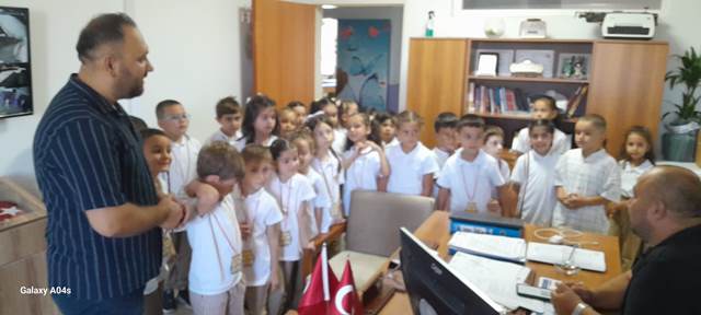 DAHA DÜN ANNEMİZİN KOLLARINDA YAŞARKEN ŞİMDİ OKULLU OLDUK