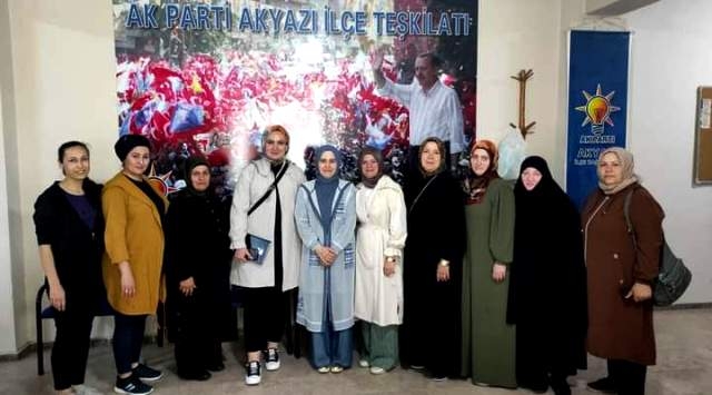 Akyazı Ak kadınlar gündemi değerlendirdi  