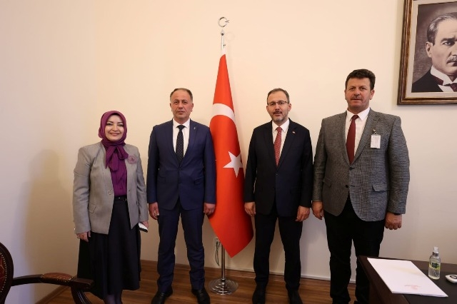 BELEDİYE BAŞKANI BİLAL SOYKAN BAKAN KASAPOĞLU İLE GÖRÜŞTÜ